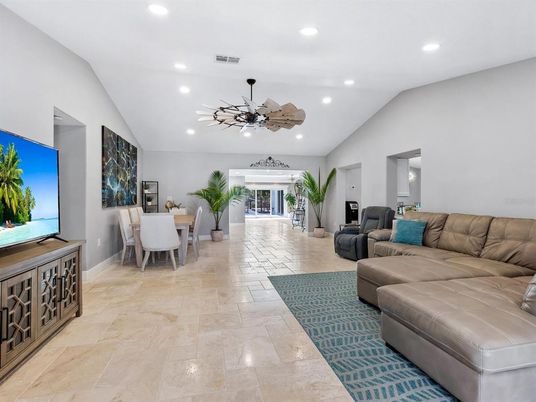 Dining room, Interior, Living room, Recessed Lighting
