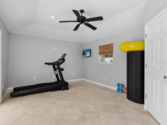 Fitness Equipment, Interior, Recessed Lighting