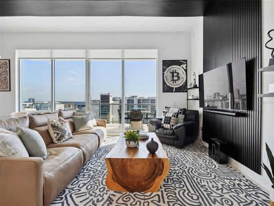 Interior, Living room, Water