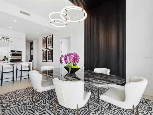 Dining room, Interior, Kitchen, Pendant Lights, Recessed Lighting, Stainless Steel Appliances