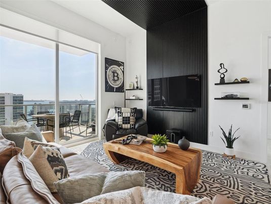 Interior, Living room, Water