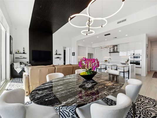 Dining room, Interior, Kitchen, Pendant Lights, Recessed Lighting, Stainless Steel Appliances