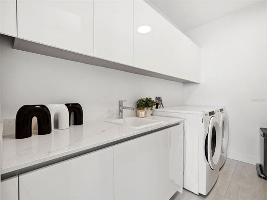 Interior, Recessed Lighting, Washer