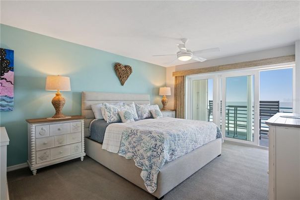 Bedroom, Interior, Water