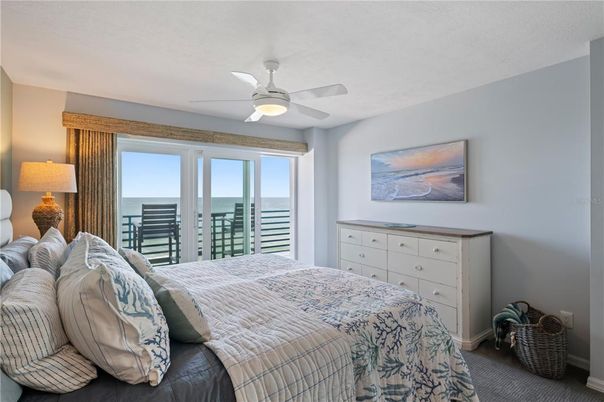 Bedroom, Interior, Water