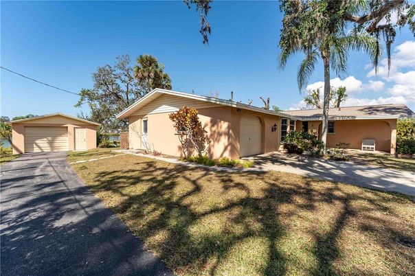 Backyard, Detached Garage, Exterior