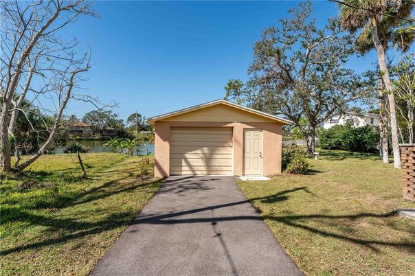 Backyard, Detached Garage, Exterior, Water