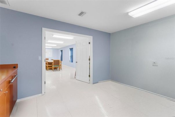 Dining room, Interior