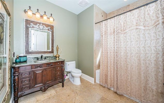 Bathroom, Interior, Recessed Lighting
