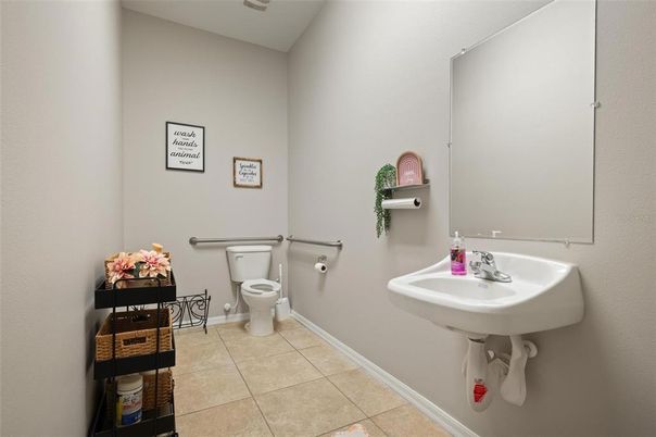 Bathroom, Interior