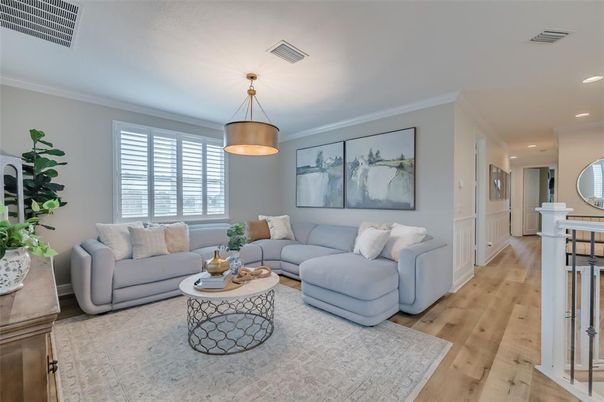 Interior, Living room, Pendant Lights, Recessed Lighting, Wood Texture Flooring