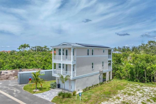 Exterior, Solar Panels