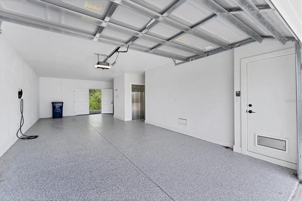 Garage, Interior