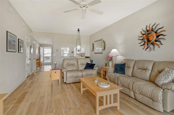 Interior, Kitchen, Living room, Pendant Lights, Wood Texture Flooring