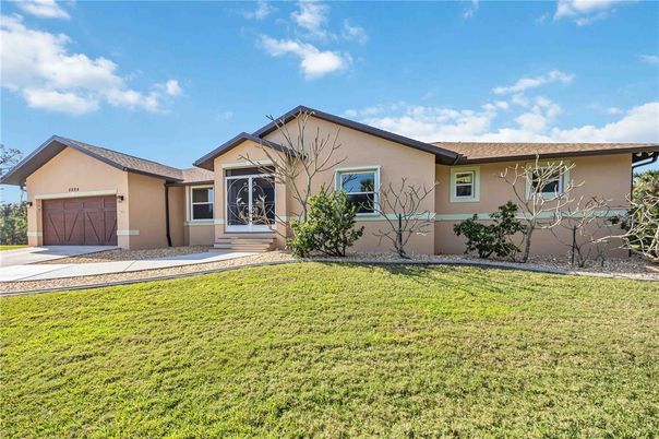 Attached, Backyard, Exterior, Facade, Ranch