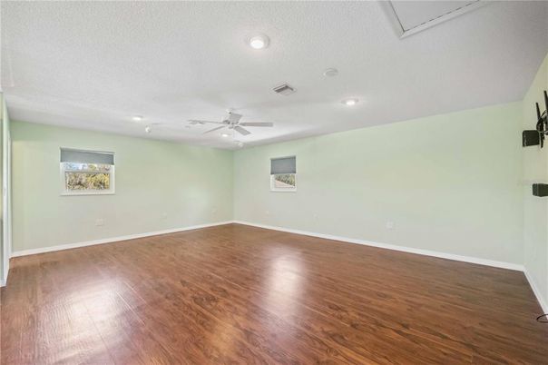 Empty room, Interior, Recessed Lighting, Wood Texture Flooring