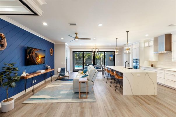 Dining room, Interior, Kitchen, Pendant Lights, Recessed Lighting, Wood Texture Flooring