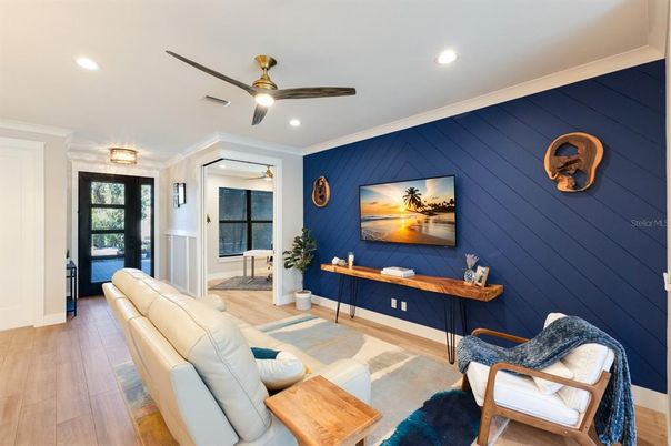 Interior, Living room, Recessed Lighting, Wood Texture Flooring