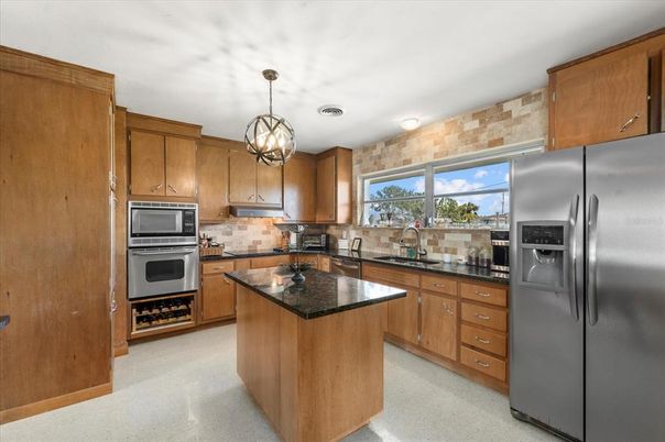 Interior, Kitchen, Pendant Lights, Stainless Steel Appliances