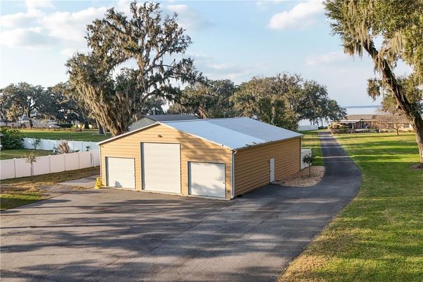 Backyard, Detached Garage, Exterior