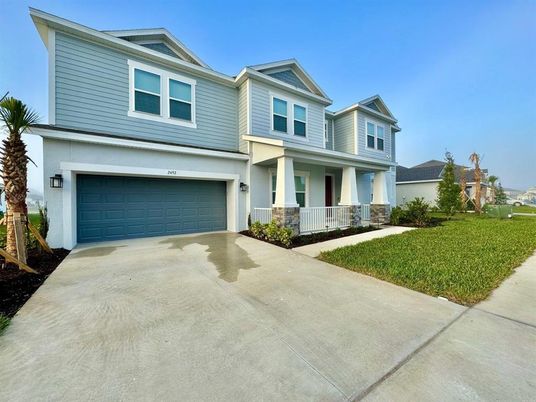 Attached, Exterior, Facade, Farmhouse