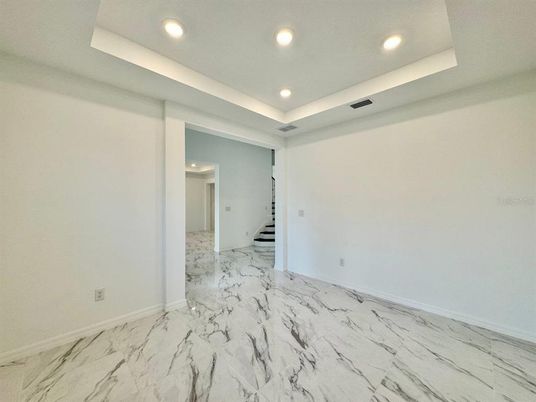 Empty room, Interior, Marble, Recessed Lighting