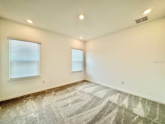 Empty room, Interior, Recessed Lighting