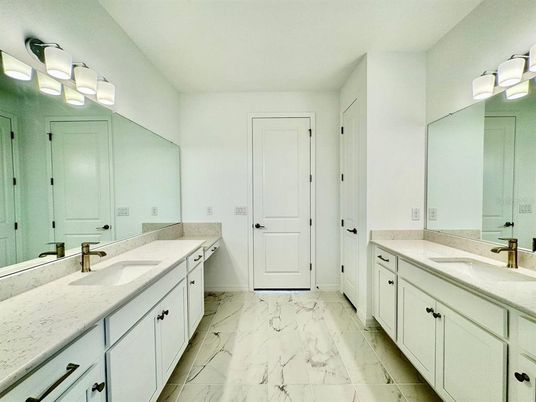 Bathroom, Dual Sink Vanities, Interior, Marble