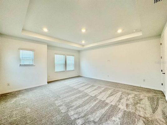 Empty room, Interior, Recessed Lighting