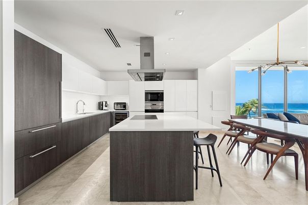 Dining room, Interior, Kitchen, Pendant Lights, Recessed Lighting, Stainless Steel Appliances, Water