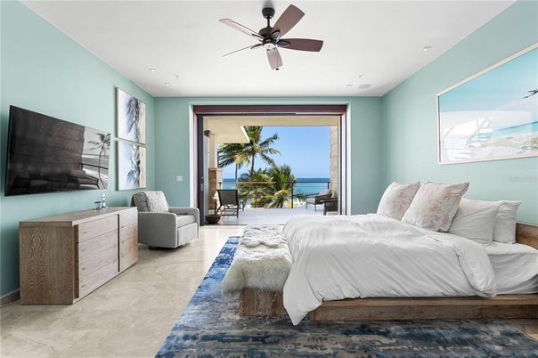 Bedroom, Interior, Recessed Lighting, Water