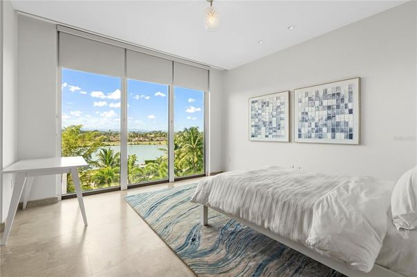 Bedroom, Interior, Recessed Lighting, Water