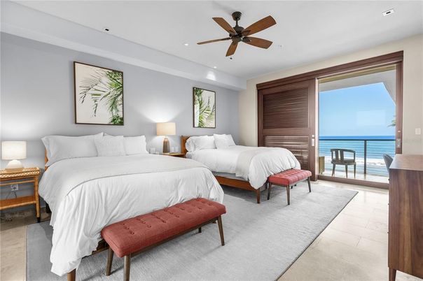 Bedroom, Interior, Recessed Lighting, Water
