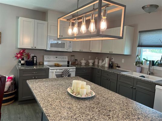 Interior, Kitchen, Pendant Lights, Wood Texture Flooring