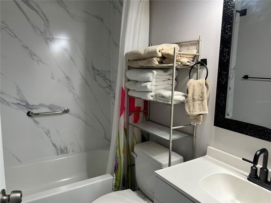 Bathroom, Interior, Marble Walls