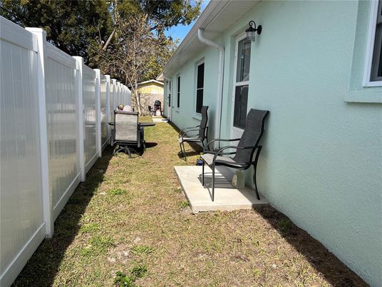 Backyard, Exterior