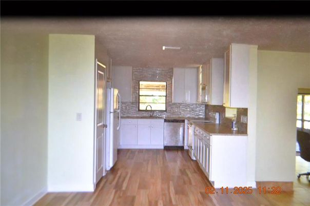 Interior, Kitchen, Wood Texture Flooring