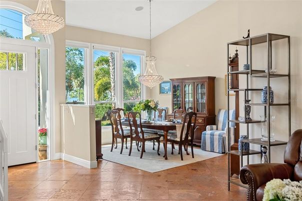 Chandelier, Dining room, Interior, Pendant Lights