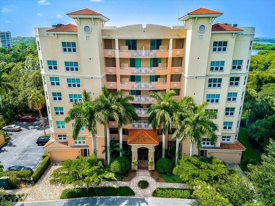 Exterior, Facade, Condo Building