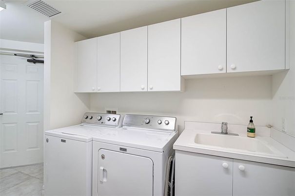 Interior, Washer