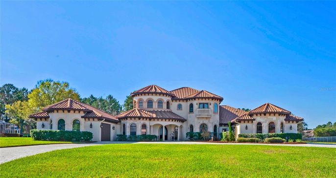Backyard, Exterior, Facade, Mediterranean