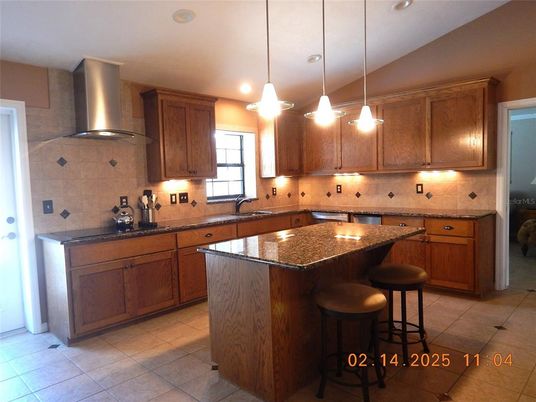 Interior, Kitchen, Pendant Lights, Recessed Lighting