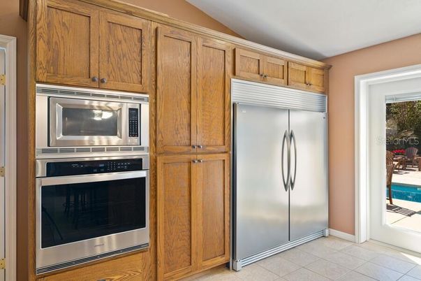 Interior, Kitchen, Stainless Steel Appliances