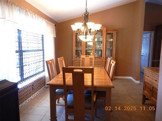 Chandelier, Dining room, Interior