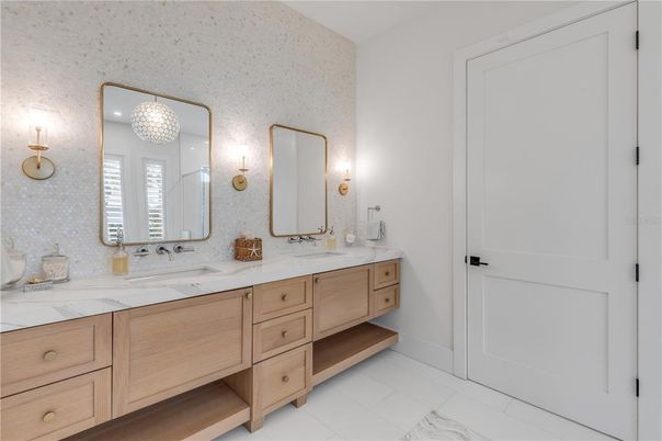 Bathroom, Dual Sink Vanities, Interior, Marble