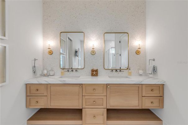 Bathroom, Dual Sink Vanities, Interior, Wood Texture Flooring