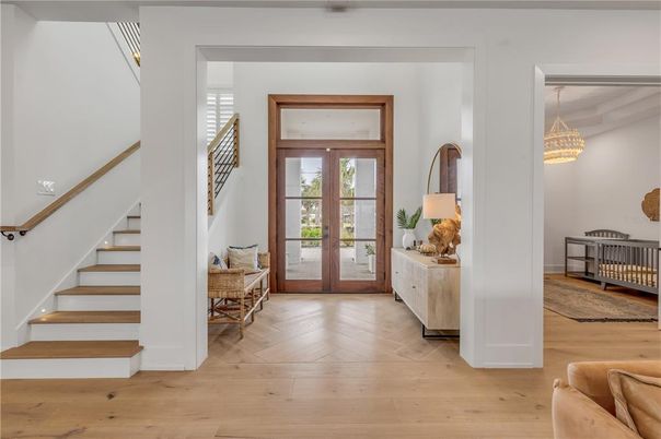 Chandelier, Interior, Wood Texture Flooring
