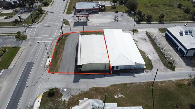 Exterior, Drone