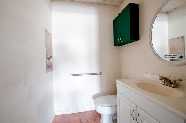 Bathroom, Interior