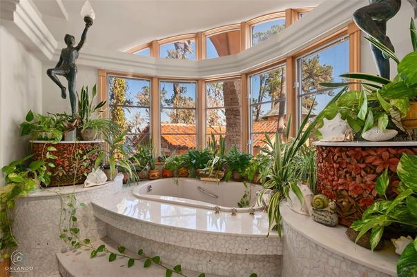 Bathroom, Interior, Sun Room